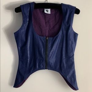 Gorgeous NEVER WORN Nuvula top